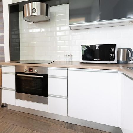 Superb Location & Chic Suite W' 2Bedroom 부다페스트 외부 사진