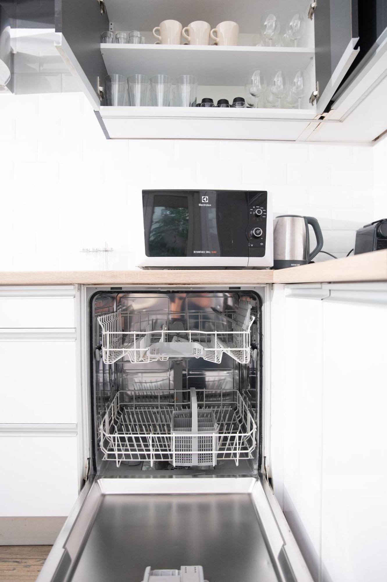 Superb Location & Chic Suite W' 2Bedroom 부다페스트 외부 사진