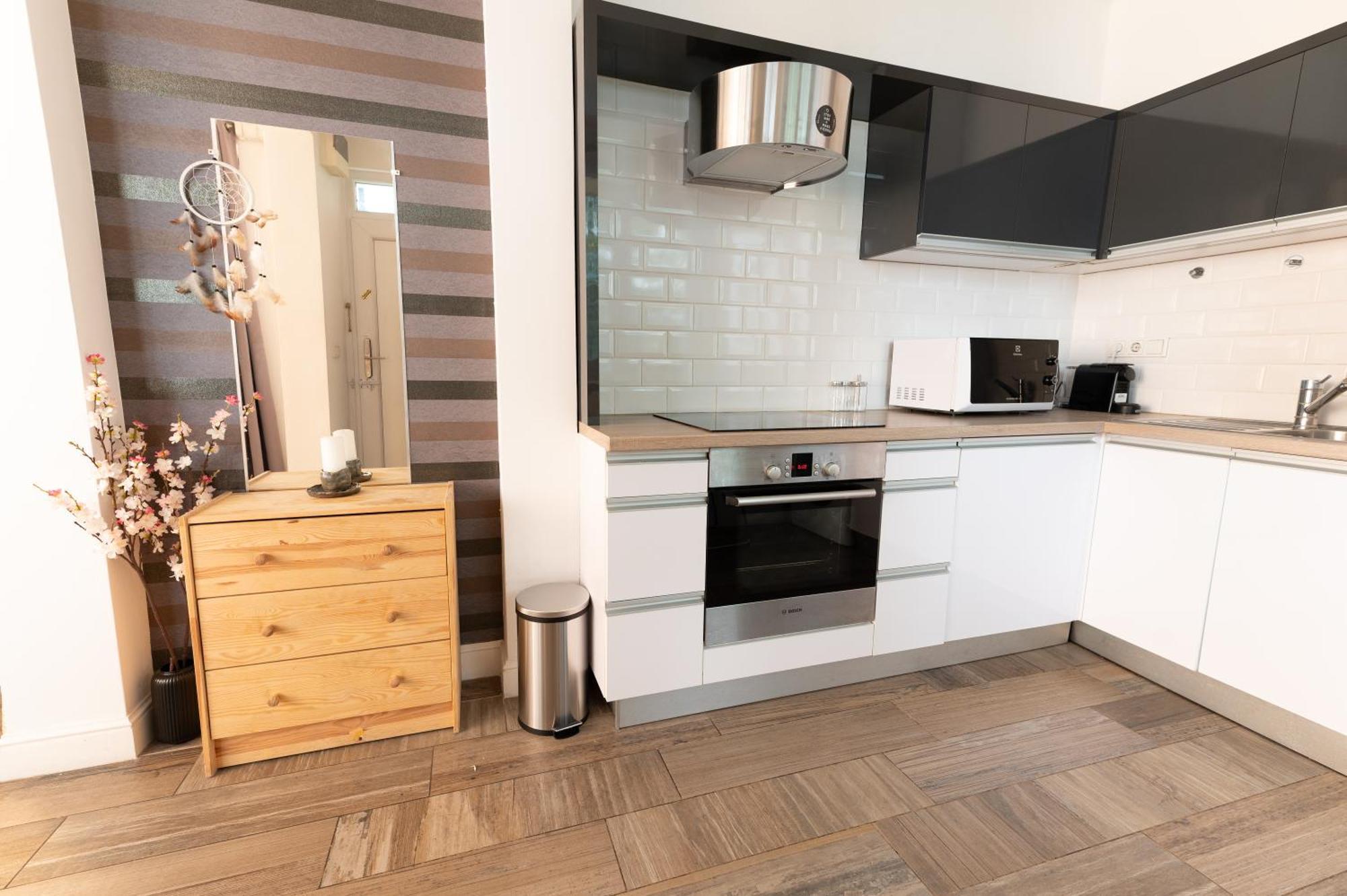 Superb Location & Chic Suite W' 2Bedroom 부다페스트 외부 사진