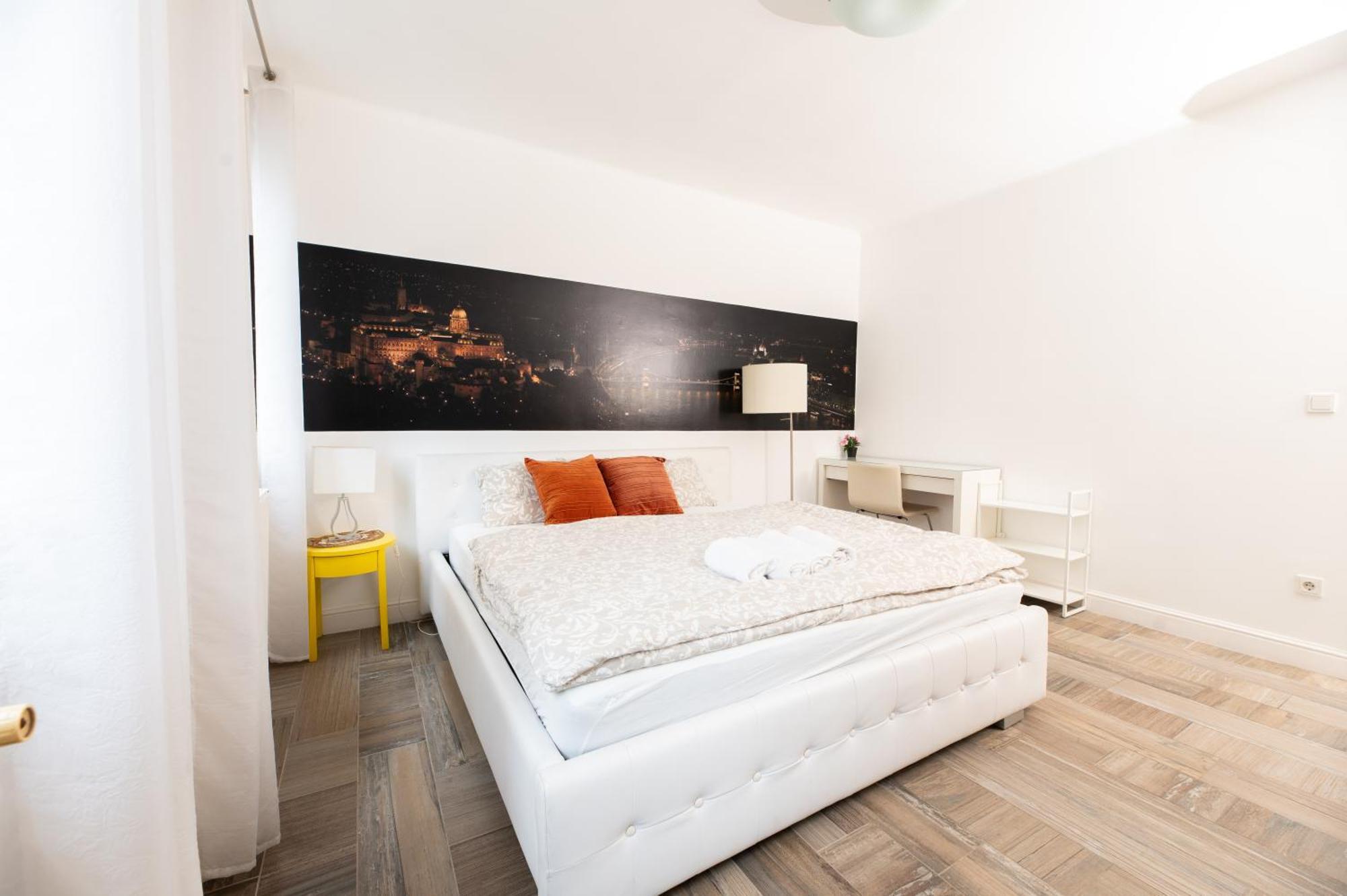 Superb Location & Chic Suite W' 2Bedroom 부다페스트 외부 사진